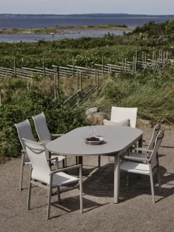 Brafab Gartentisch LOMMA 220-280 x 110 cm khaki