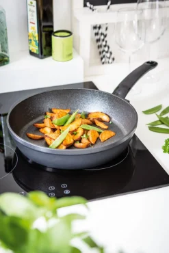 Fissler Pfanne ADAMANT CLASSIC 28 cm Aluminium grau