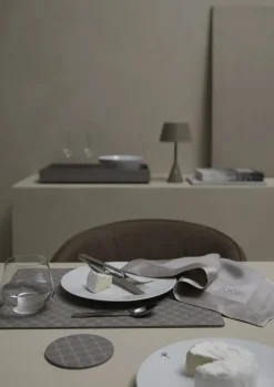 JOOP! Tisch- und Platzset CORNFLOWER Kunstleder 30 x 40 x 0,3 cm Grau-Weiß