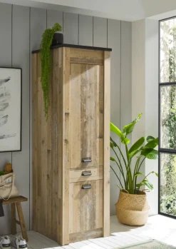 Küche Stauraumschrank SHERWOOD ca. 62 x 201 x 64 cm Old Style hell Dekor