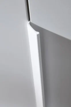 Kleiderschrank PURISMA weiß