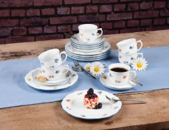 Seltmann Weiden Kuchenplatte SONATE NOSTALGIE 34 x 15 cm Weiß mit Streublumendekor