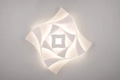 TRIO LED Deckenlampe AKITA 48 x 48 cm weiß