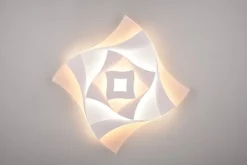 TRIO LED Deckenlampe AKITA 48 x 48 cm weiß